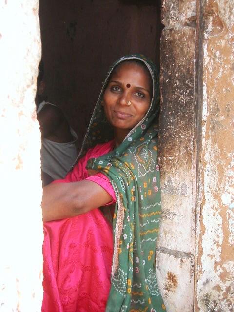 Bhopal gas disaster women survivors 